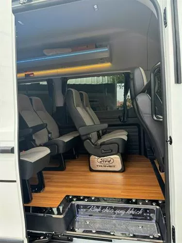 Cung cấp dịch vụ thuê xe du lịch